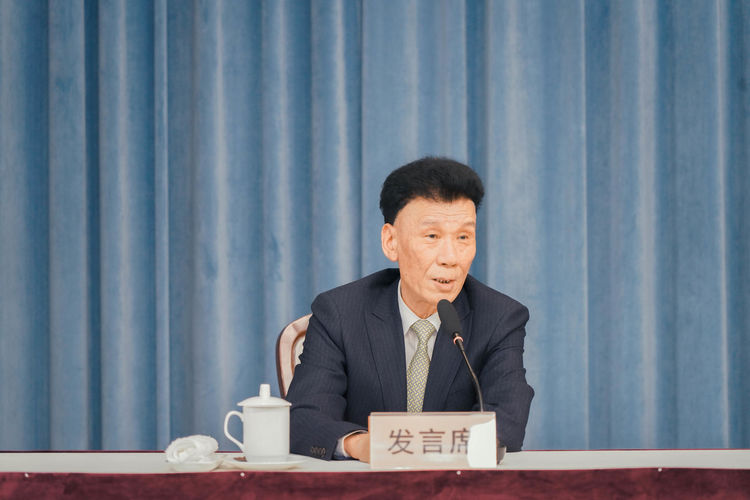 陸大榮：聽(tīng)黨話(huà)跟黨走，民營(yíng)企業(yè)大有作為 &mdash;&mdash;在蘇州市服裝業(yè)商會(huì)二屆二次會(huì)員大會(huì)上的發(fā)言