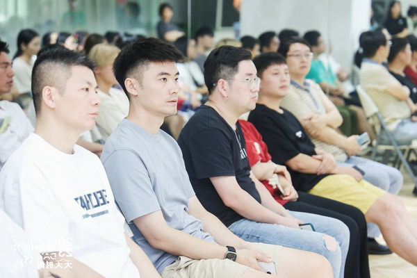 紡織數(shù)字化轉(zhuǎn)型如何做？產(chǎn)業(yè)鏈多維發(fā)力提升實(shí)效