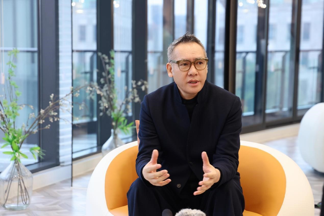 當玖姿JUZUI遇上王陶Taoray Wang，開啟進階國際品牌的&ldquo;繁花&rdquo;時代！