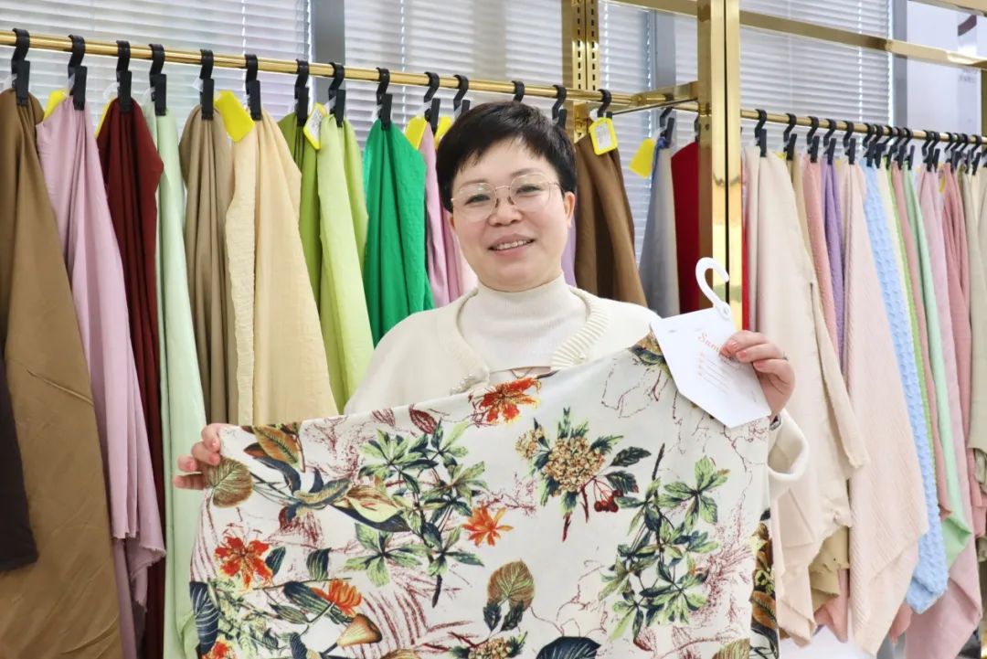 越努力，越幸運(yùn)&mdash;&mdash;訪紹興市易燦紡織品有限公司董事長(zhǎng)羅麗琴