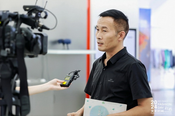 紡織服裝電商如何做？行業(yè)專家為企業(yè)帶來直播銷售的秘訣！