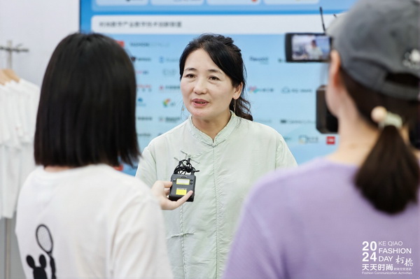 紡織服裝電商如何做？行業(yè)專家為企業(yè)帶來直播銷售的秘訣！