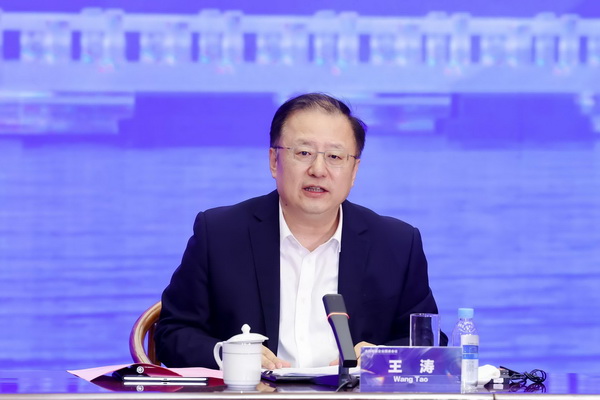 2024全球知名企業(yè)圓桌會議共商培育新質生產力