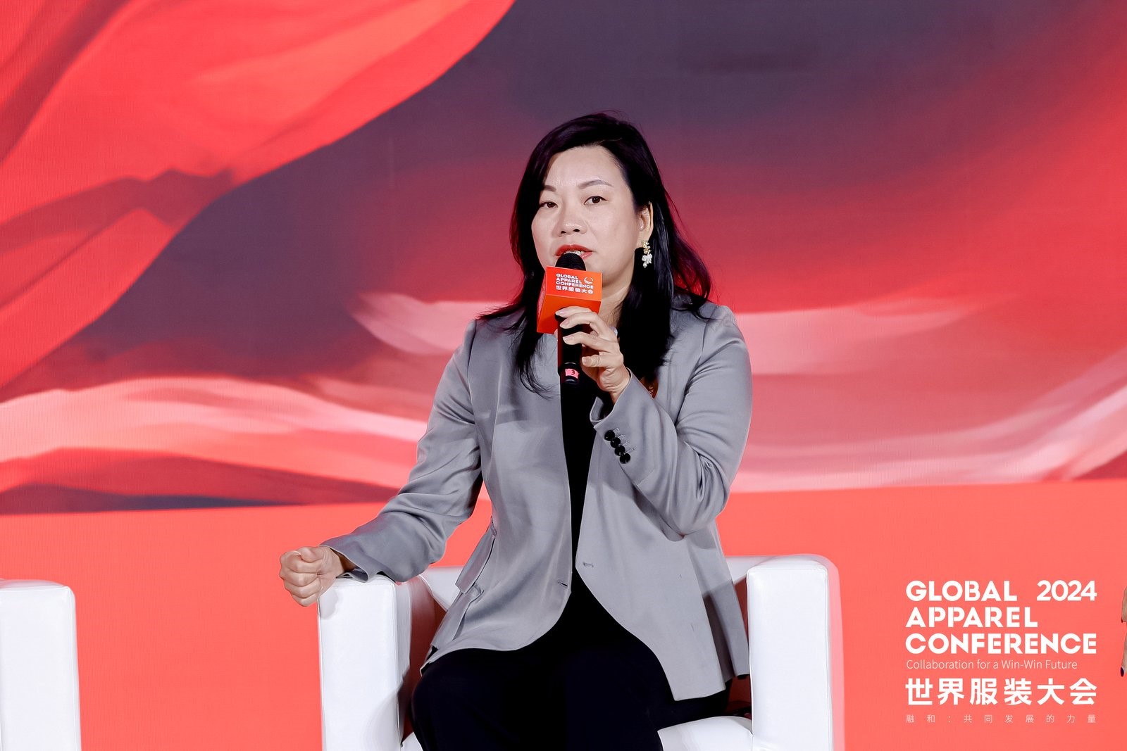 &ldquo;融和&rdquo;20個國家和地區(qū)服裝精英，2024世界服裝大會在東莞虎門開幕
