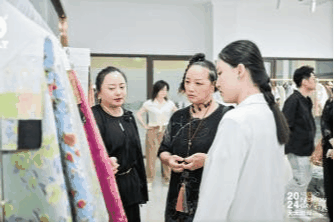 融匯優(yōu)質(zhì)資源，提速時(shí)尚發(fā)展！&ldquo;2024柯橋天天時(shí)尚&rdquo;完美交卷！