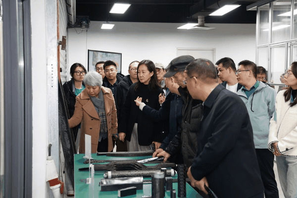 協同&創(chuàng)新 全面推進集群治理現代化！2024中國紡織產業(yè)集群發(fā)展大會在柯橋召開