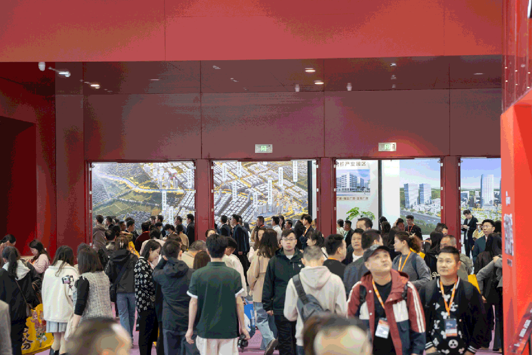 12.1萬專業(yè)觀眾+全網(wǎng)10.1億閱讀量&hellip;第四屆潮汕服博會(huì)完美落幕！