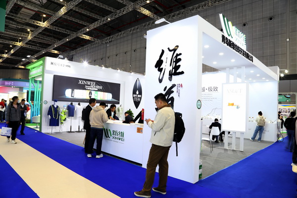 極致創(chuàng)新，讓迭代&reg;滌綸&ldquo;生態(tài)圈&rdquo;再次火爆2025yarnexpo春夏展