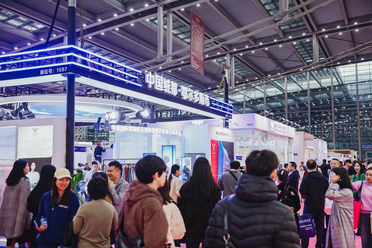潮涌鵬城，開啟時尚 &ldquo;超鏈接&rdquo;丨第30屆FASHION SOURCE時尚之源深圳展、AW25深圳原創(chuàng)時裝周盛大啟幕