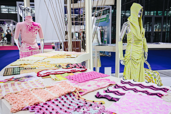 潮涌鵬城，開啟時尚 &ldquo;超鏈接&rdquo;丨第30屆FASHION SOURCE時尚之源深圳展、AW25深圳原創(chuàng)時裝周盛大啟幕