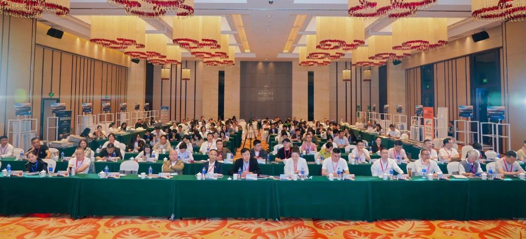拓展國內(nèi)市場，深化協(xié)同共贏！?2025&ldquo;絲路柯橋&middot;布滿全球&rdquo;對接會走進(jìn)長沙