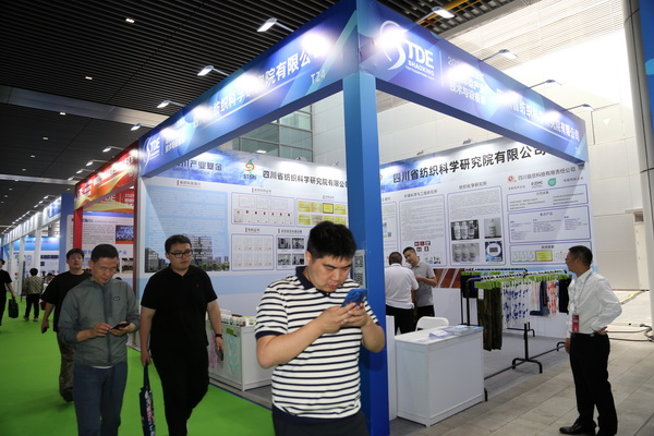 新形勢(shì)、新機(jī)遇，2025柯橋春季國(guó)際紡博會(huì)拉開(kāi)帷幕，全方位展示中國(guó)紡織發(fā)展的強(qiáng)韌