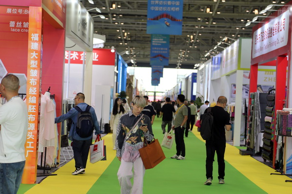新形勢(shì)、新機(jī)遇，2025柯橋春季國(guó)際紡博會(huì)拉開(kāi)帷幕，全方位展示中國(guó)紡織發(fā)展的強(qiáng)韌