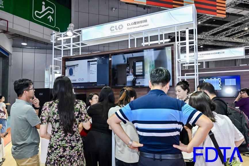 從數(shù)據(jù)決策到虛擬織布，數(shù)字時(shí)尚創(chuàng)新空間貫通紡織全鏈數(shù)智升級(jí)！