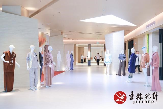 撬動舒適穿著新賽道，共探華絨&reg;產(chǎn)品開發(fā)新機遇