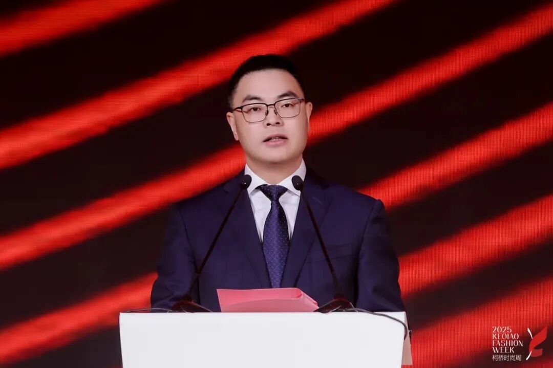 2025柯橋時(shí)尚周（秋季）啟幕！十年織夢(mèng)，時(shí)尚共鳴&ldquo;洄響&rdquo;千年紡都