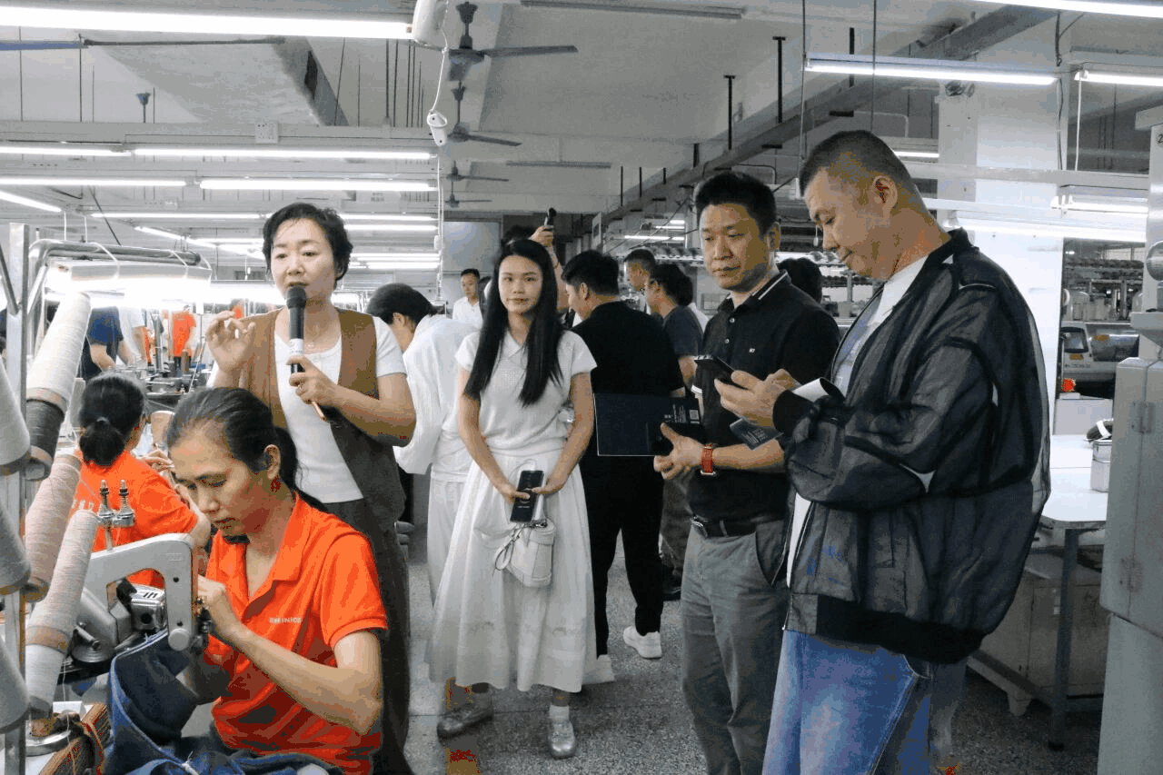 大朗毛織新技術(shù)、新紗線、新設(shè)備閉門交流會圓滿舉行
